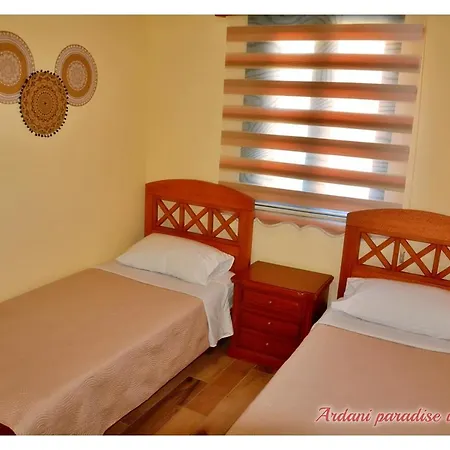 Ardani Paradise View With Jacuzzi וילה אמופי