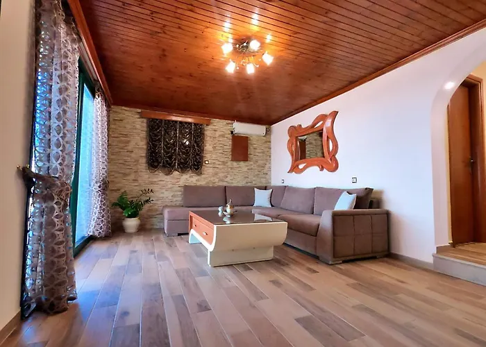 Ardani Paradise View With Jacuzzi فيلة أموبي